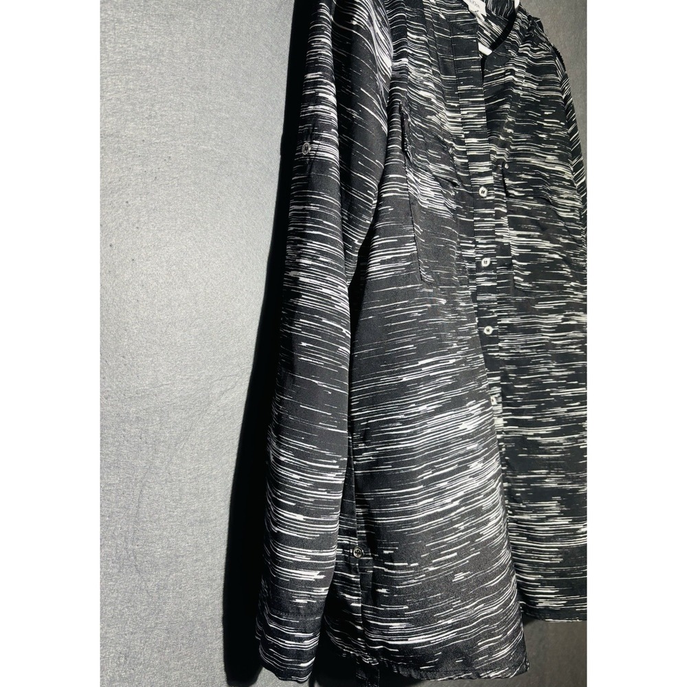 Calvin Klein Women's Blouse M Black White Abstract Print Roll Tab Sleeve - Picture 5 of 16
